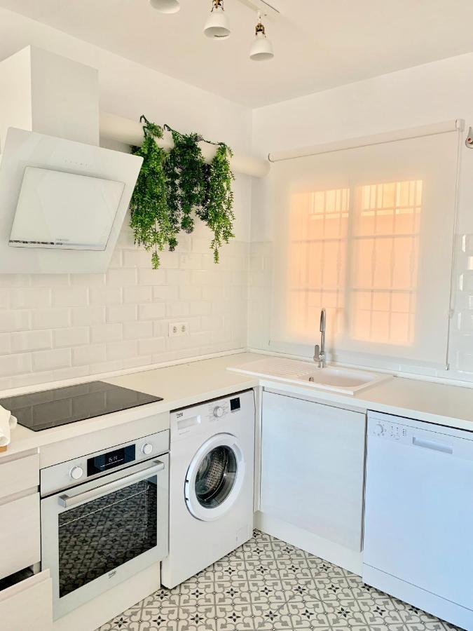 נרחה Apartamentos Pacifico מראה חיצוני תמונה