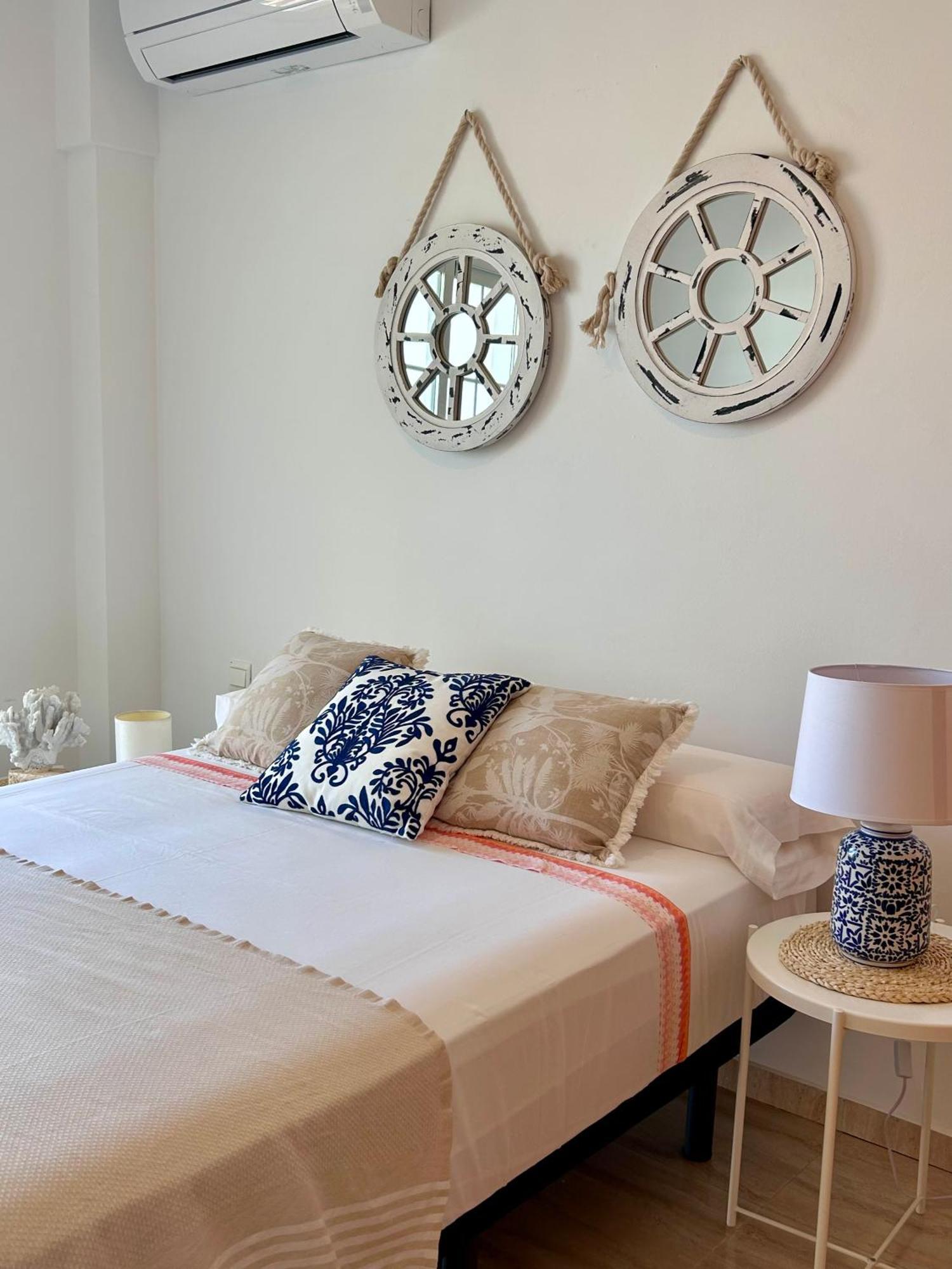 נרחה Apartamentos Pacifico מראה חיצוני תמונה